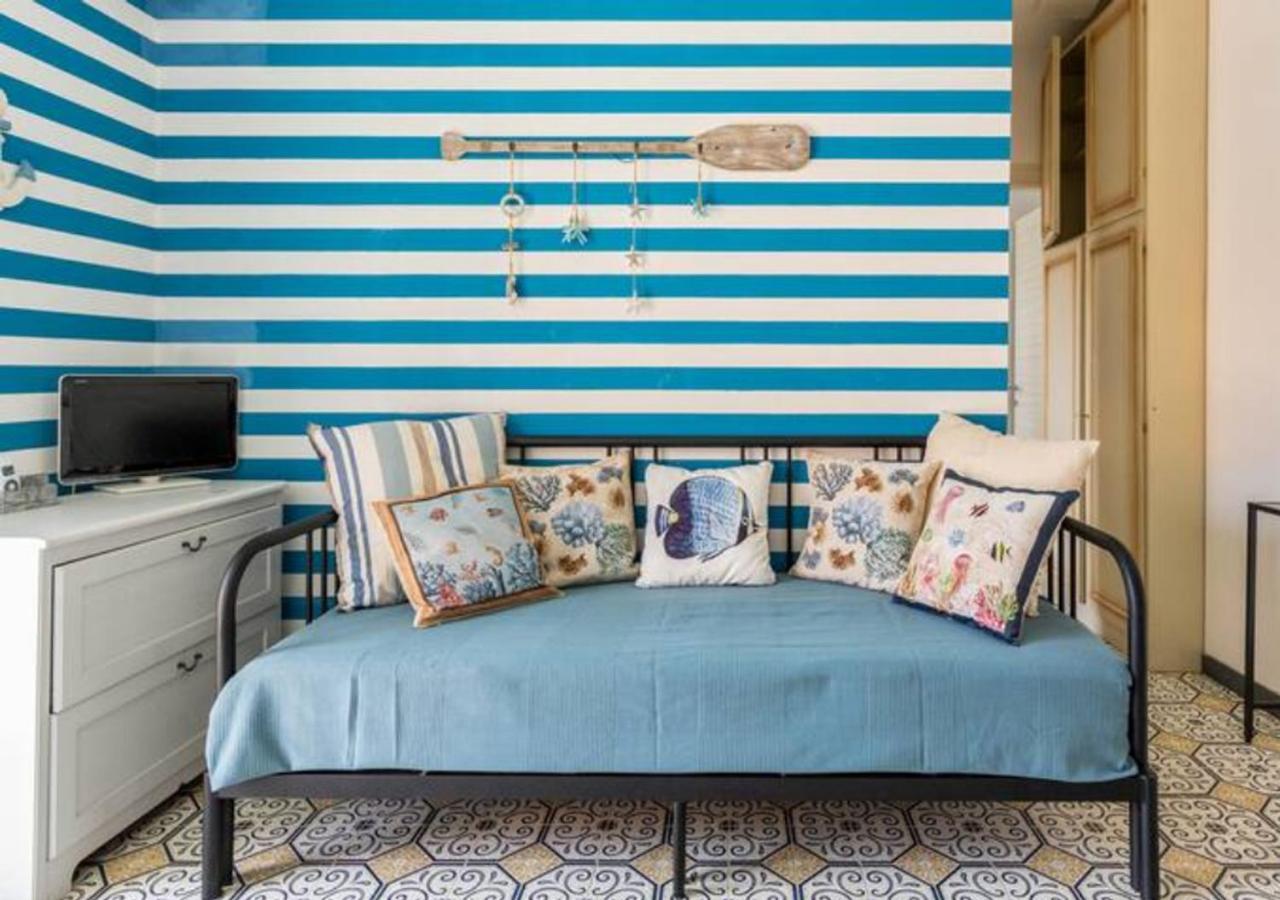 Aria Di Mare Apartment ลาวาญา ภายนอก รูปภาพ